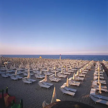 Delle Nazioni 3*