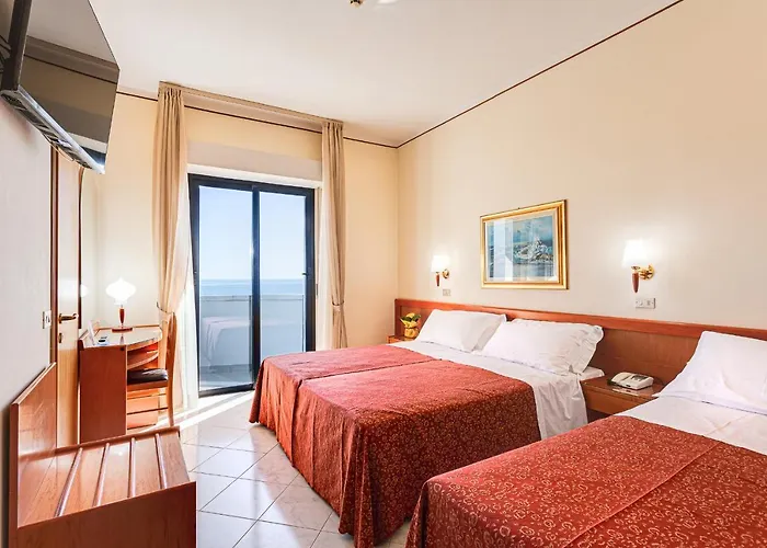 Hotell Delle Nazioni 3*